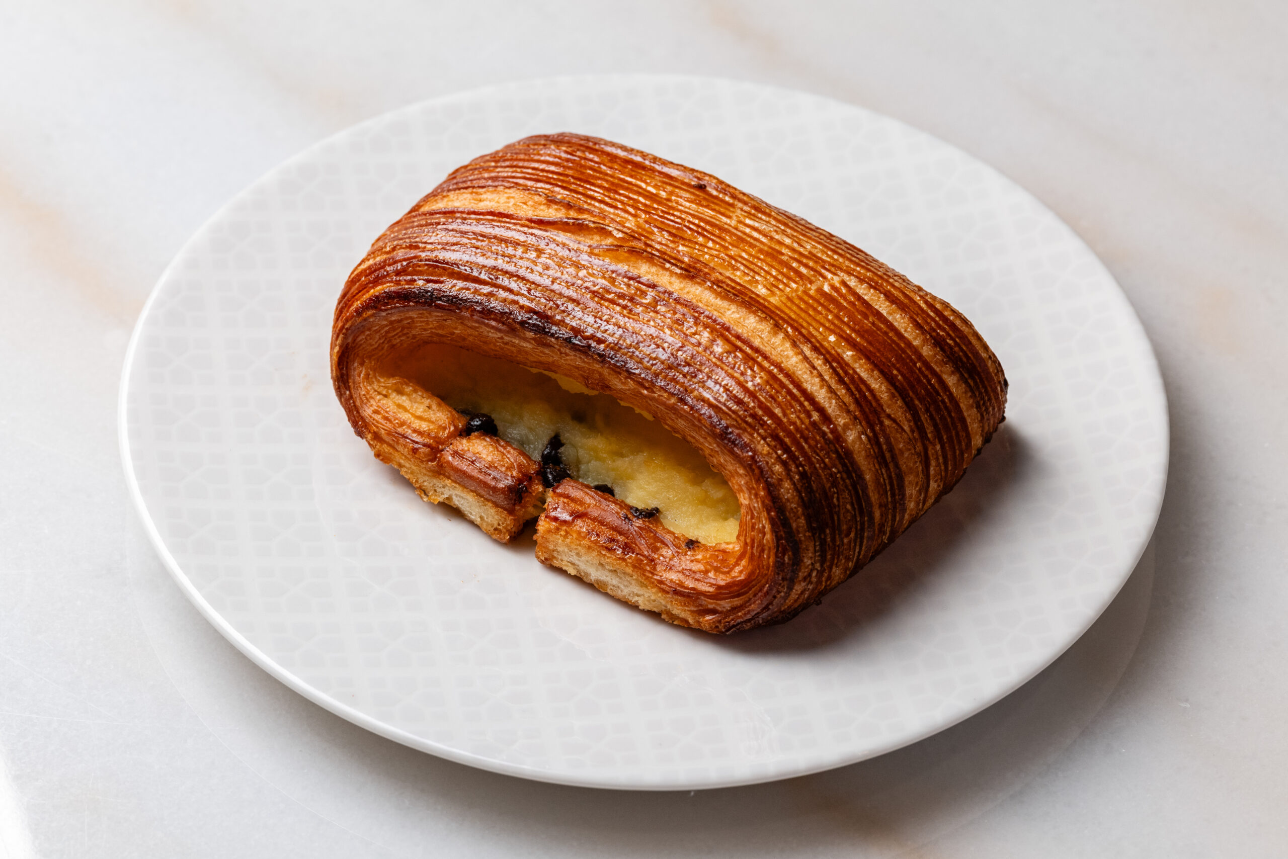 Pain Suisse Au Chocolat (G,D)