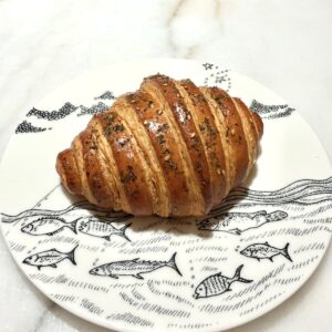Zaatar Croissant (G,D)