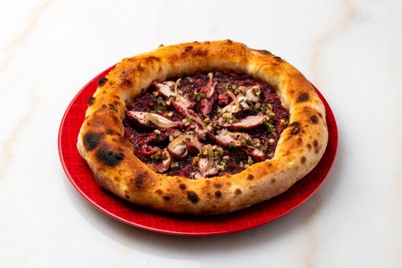 Chicken Musakhan Khubz Pizza (G,D,N)