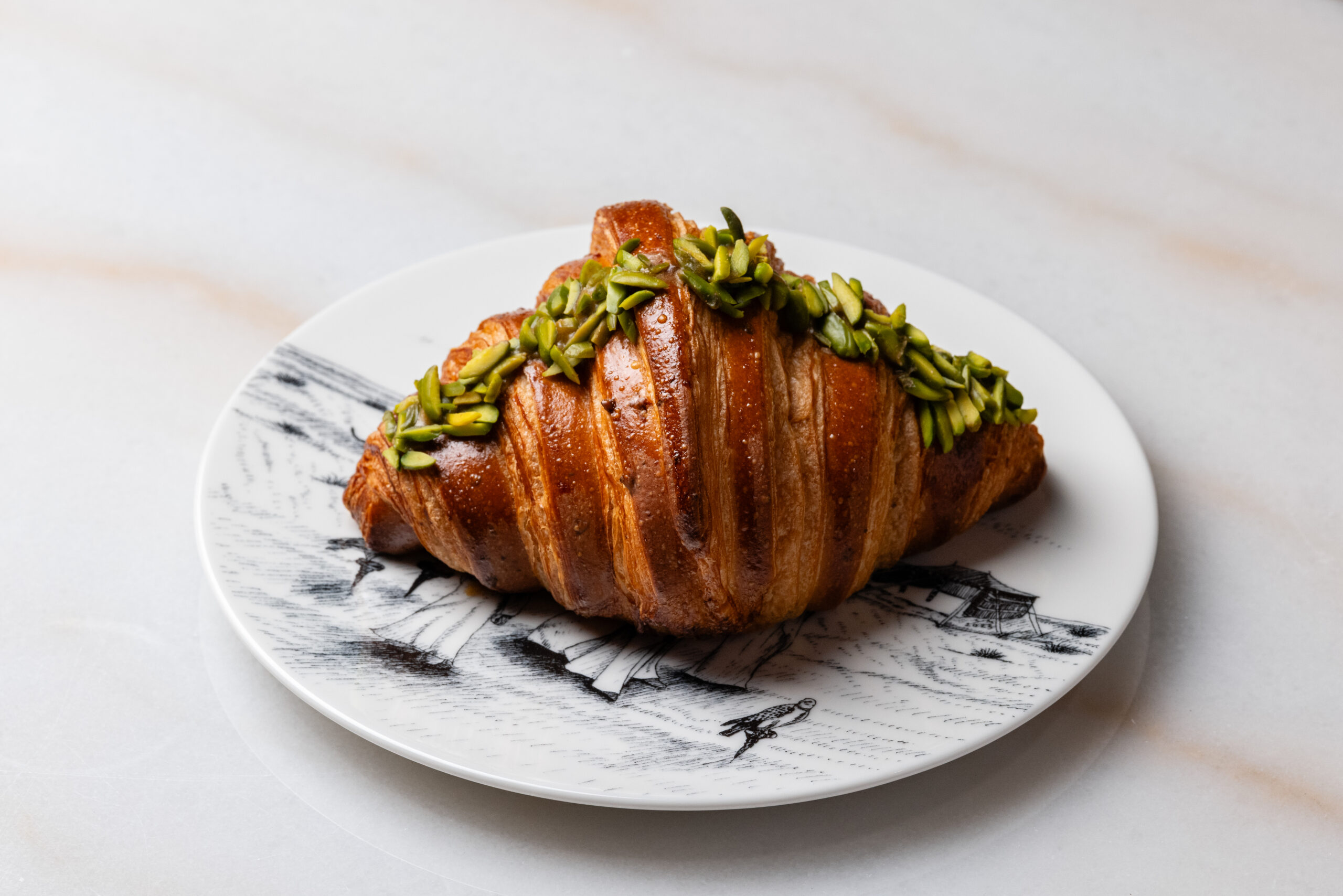 Pistachio Croissant (N,G,D)