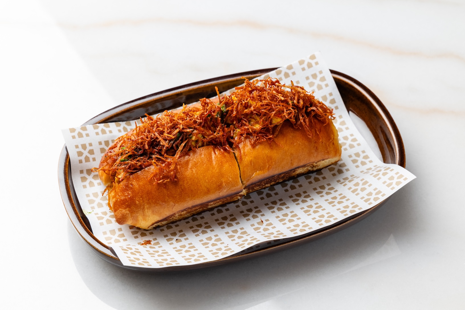 Lobster Roll with Side Fries (S,G,D)