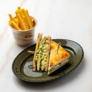 Spicy Chicken Avocado with Fries (G,D)