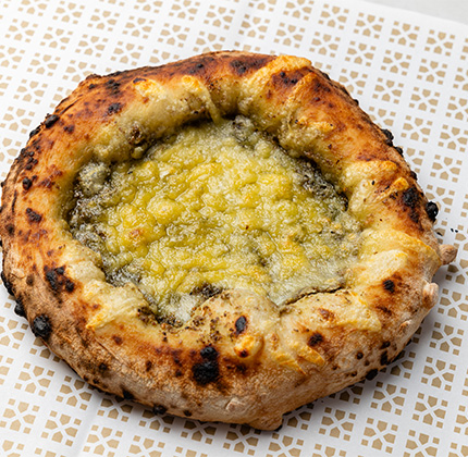 Zaatar & Cheese Khubz Pizza (G,D)